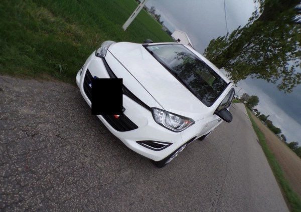 Hyundai i20 cena 25500 przebieg: 212000, rok produkcji 2013 z Wieliczka małe 191